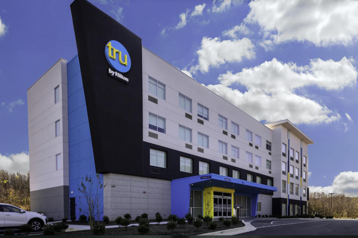 Tru Hotel Photo